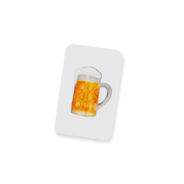 Minikarte „Bier“ von One in a Melon mit illustriertem Maßkrug, Visitenkartenformat