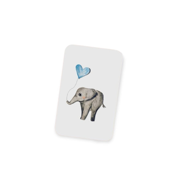 Minikarte „Elefant“ von One in a Melon mit illustriertem Babyelefant und blauem Herzballon, Visitenkartenformat