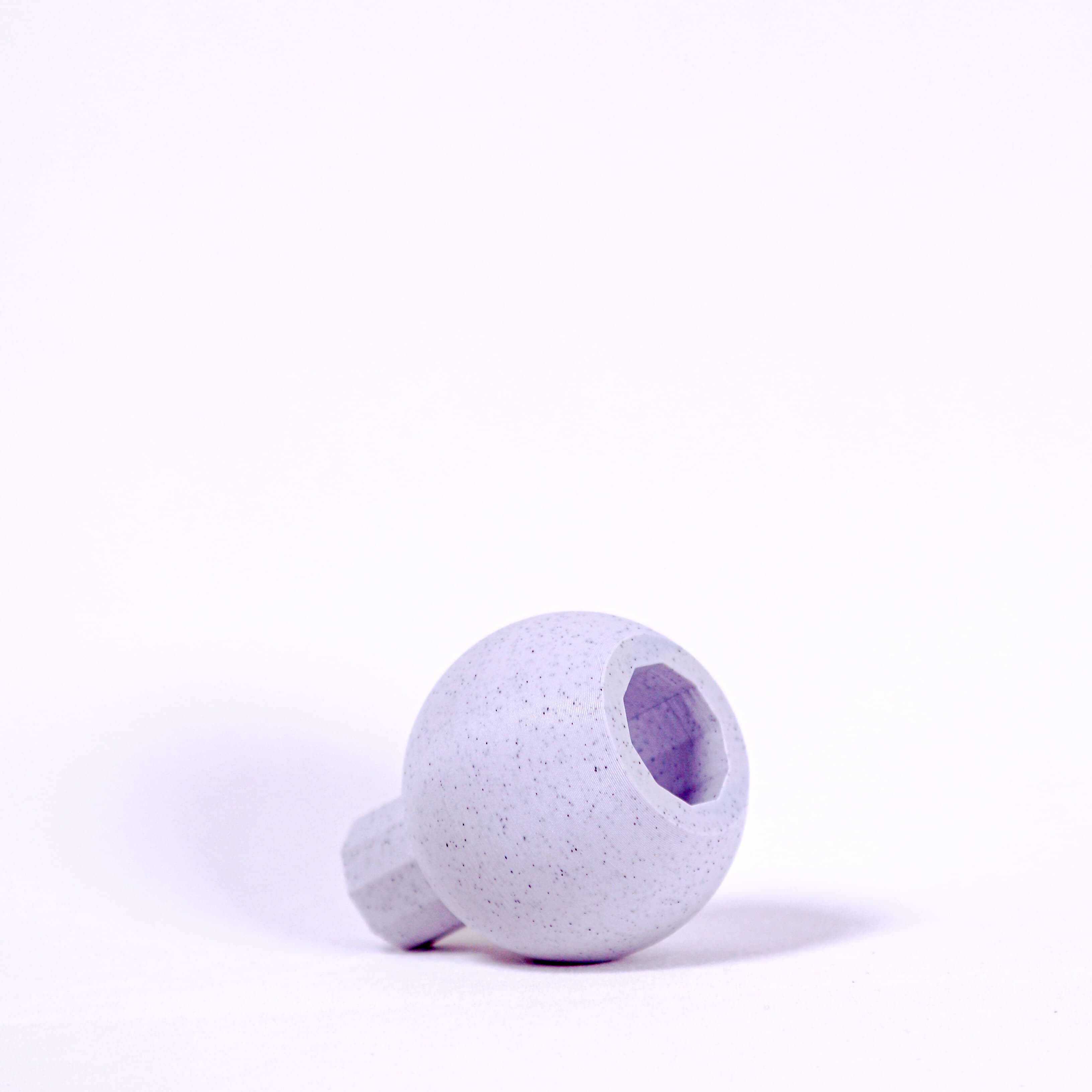 ANIS Kerzenhalter - SPHERE - stein