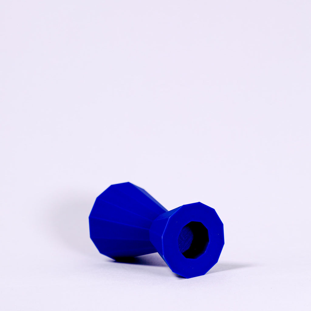 ANIS Kerzenhalter - SPINE - blau