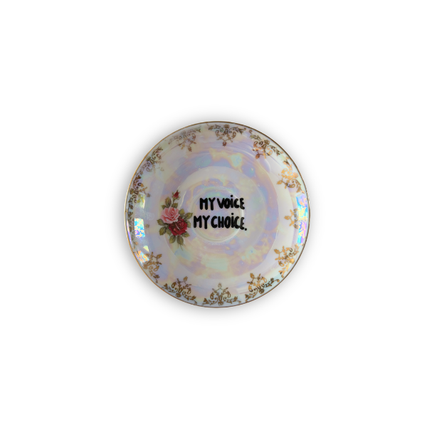 Vintage Wandteller "MY VOICE, MY CHOICE" | Upcycling Unikat | 13,5 cm