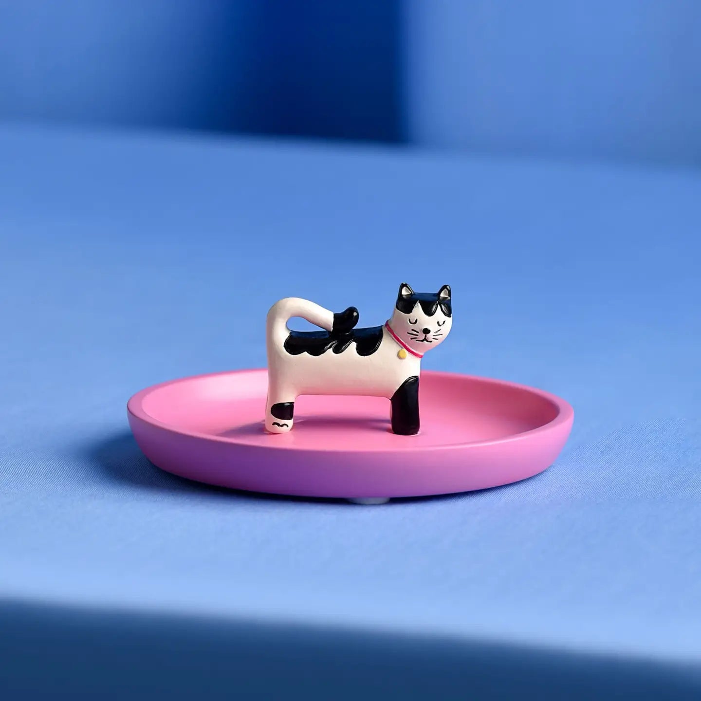WIDDOP Schmuckschale Katze Rosa – Geschenk für Katzenliebhaber, pinke Katzenfigur als Schmuck Aufbewahrung